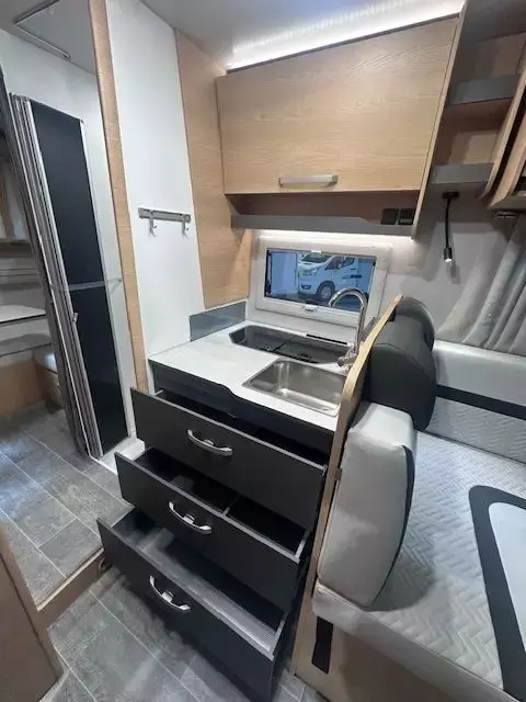 Siena 396 Premiere Edition Automatico 8G